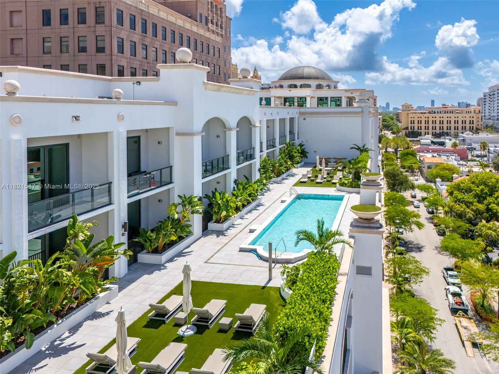 GIRALDA PLACE CONDO - Residential