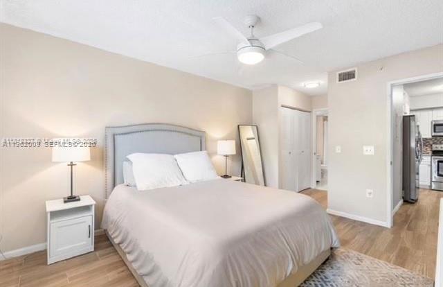 THE ENCLAVE AT NAPLES - Residential