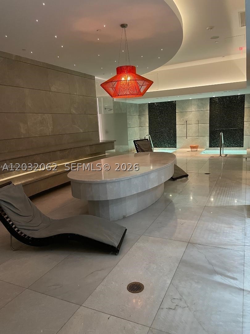 1010 BRICKELL CONDO - Residential Lease