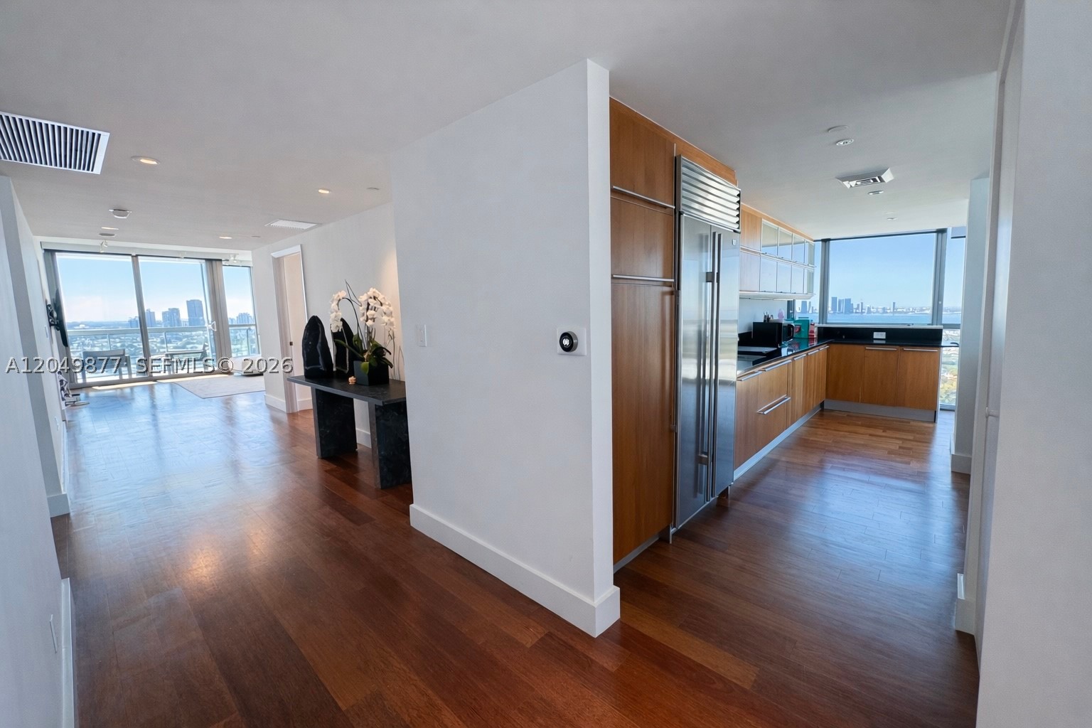 SETAI RESORT & RESIDENCES - Residential Lease