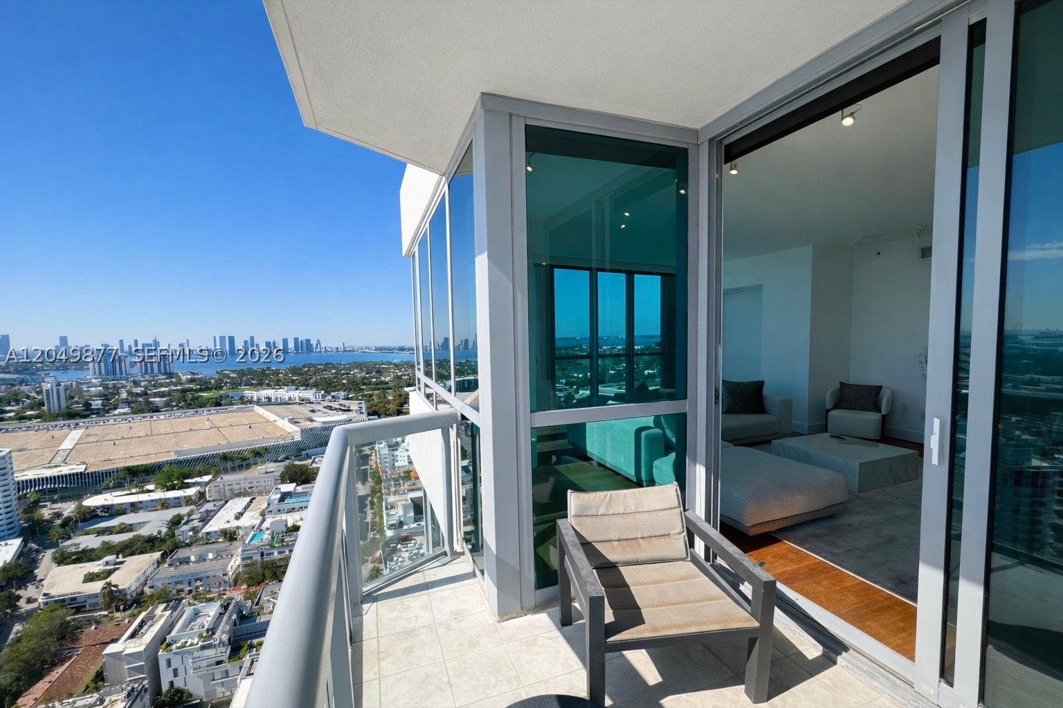 SETAI RESORT & RESIDENCES - Residential Lease