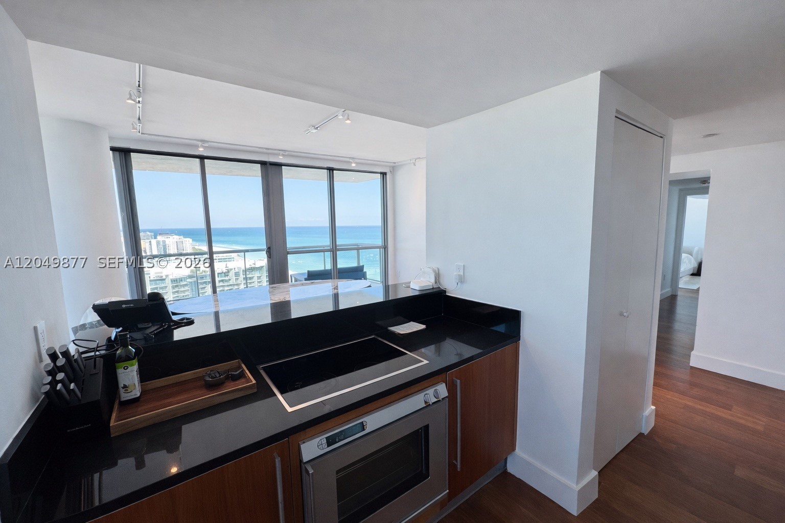 SETAI RESORT & RESIDENCES - Residential Lease