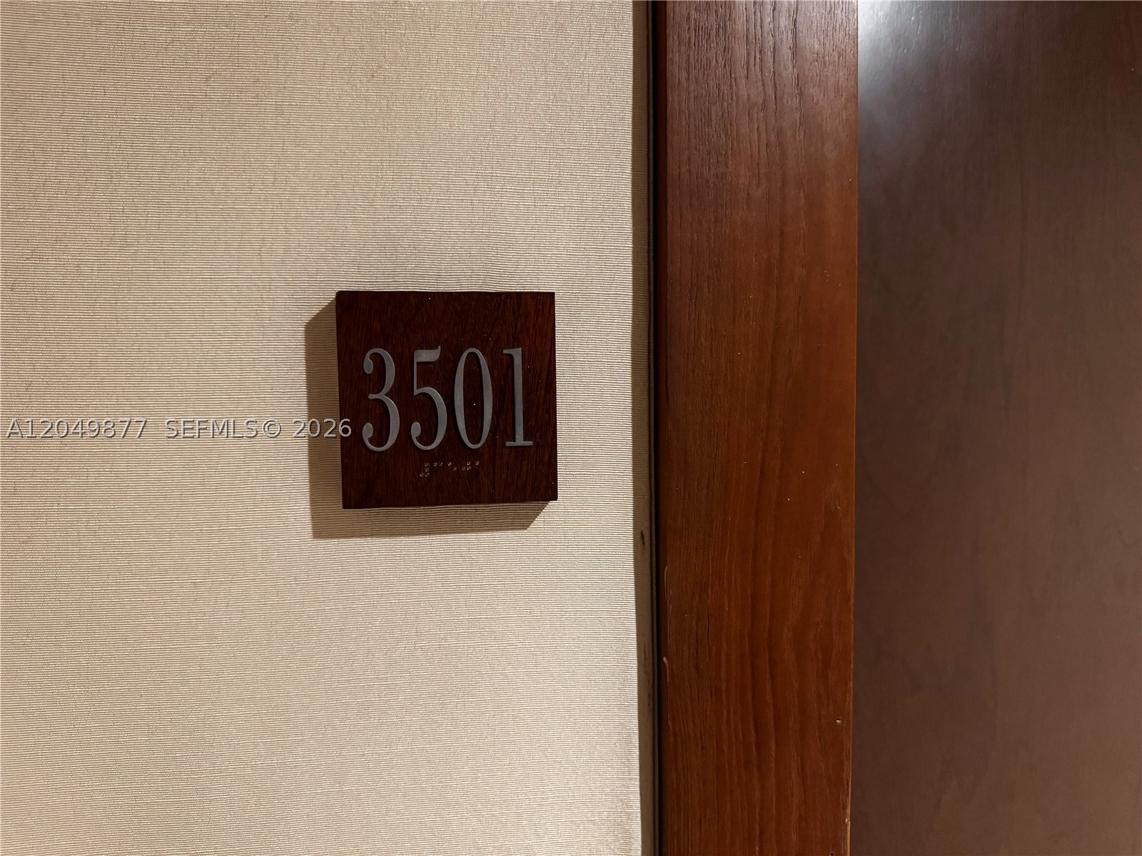 SETAI RESORT & RESIDENCES - Residential Lease