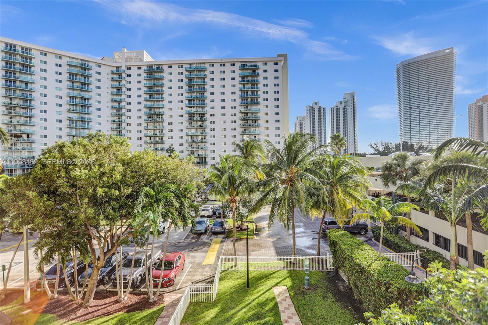 OCEANVIEW BUILDING A COND - Residential
