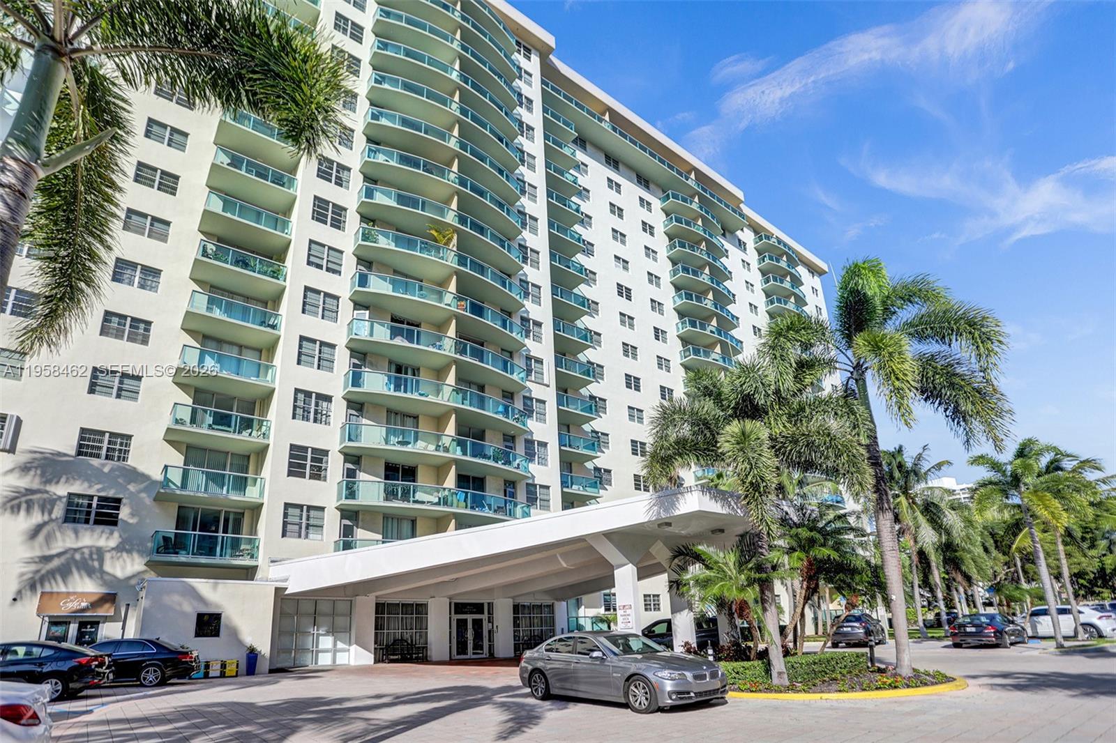 OCEANVIEW BUILDING A COND - Residential