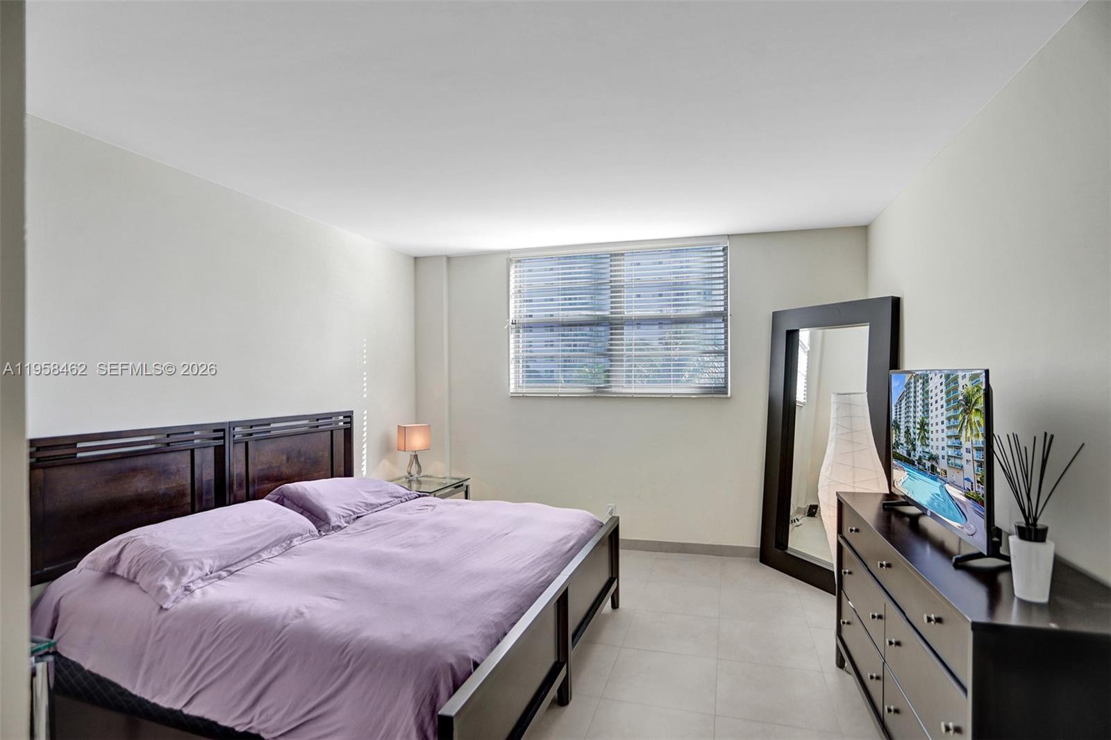 OCEANVIEW BUILDING A COND - Residential