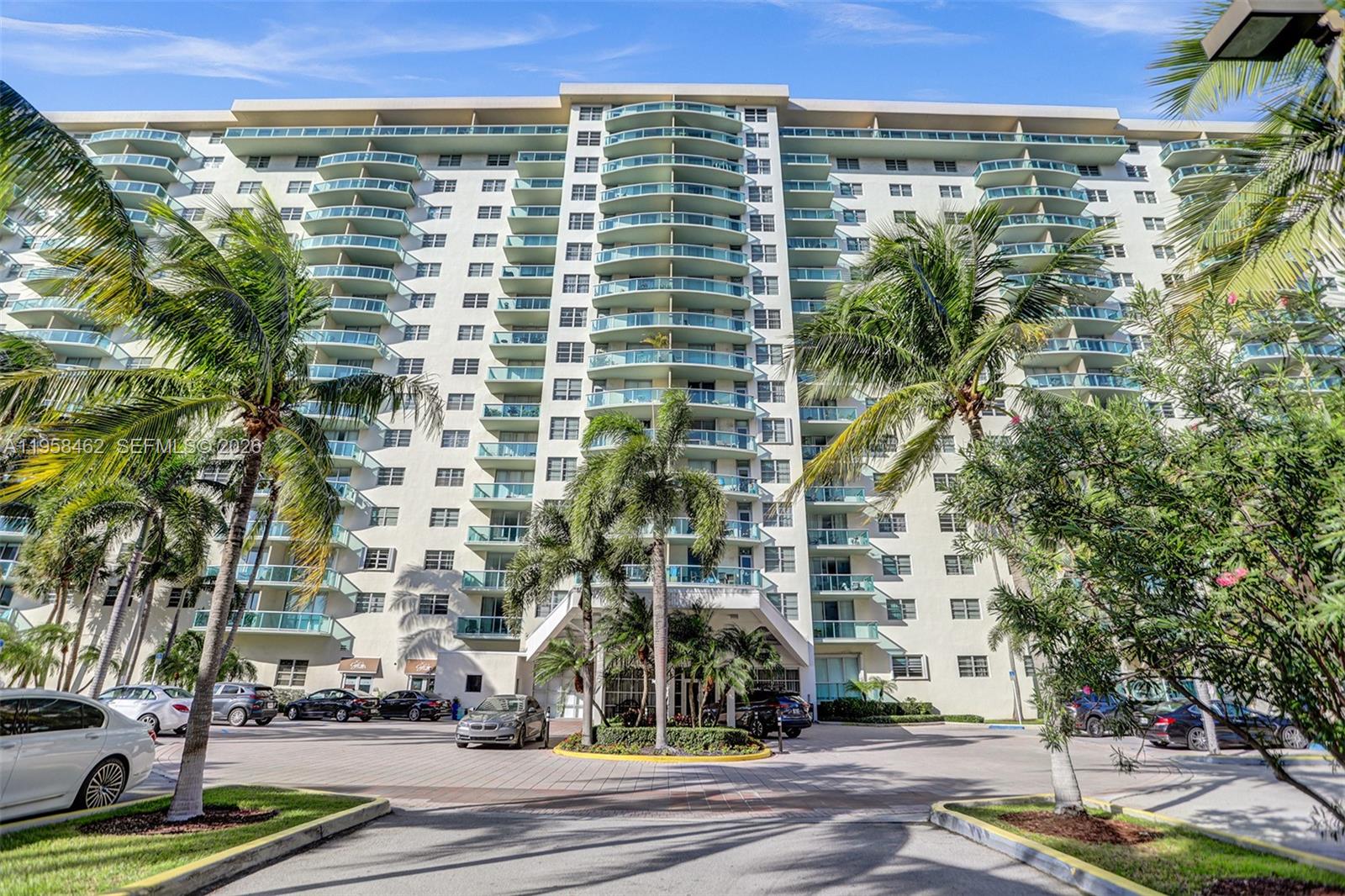 OCEANVIEW BUILDING A COND - Residential