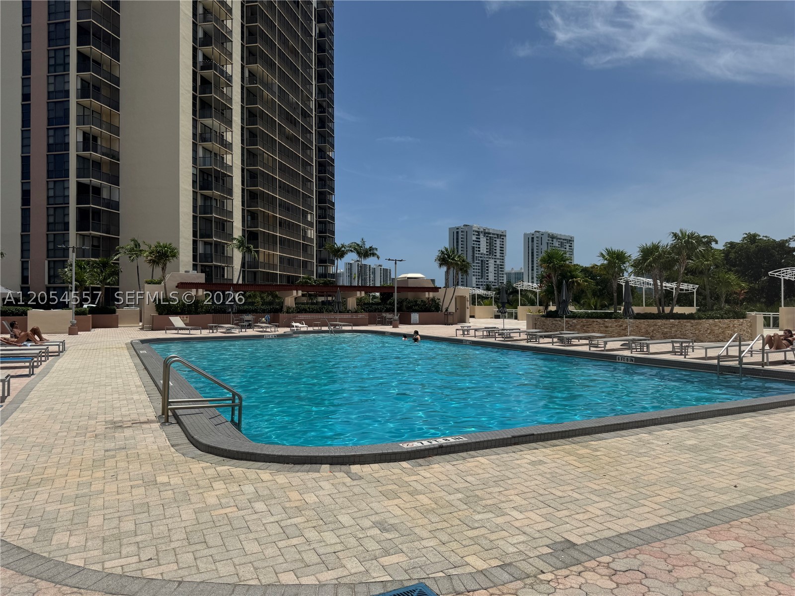 CORONADO CONDO TOWER II - Residential