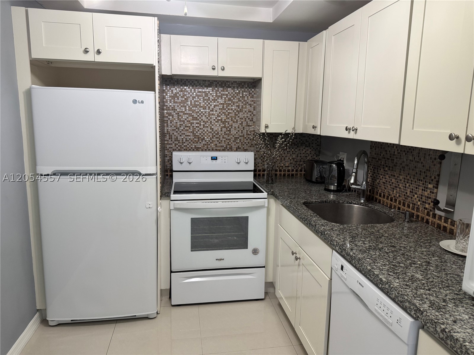CORONADO CONDO TOWER II - Residential