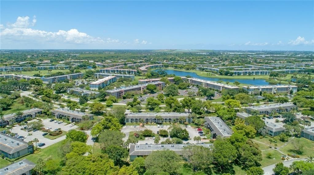 NASSAU VILLAGE WYNMOOR CO - Residential