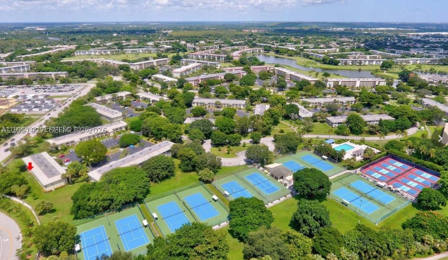 NASSAU VILLAGE WYNMOOR CO - Residential