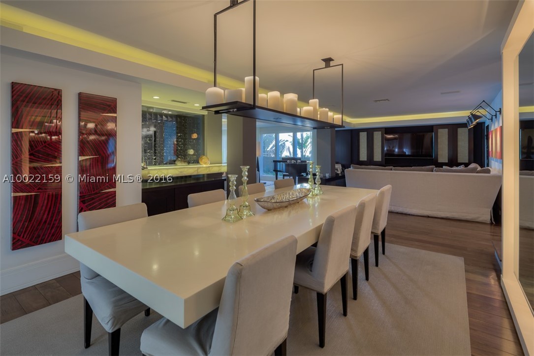 San Marino Island - Residential