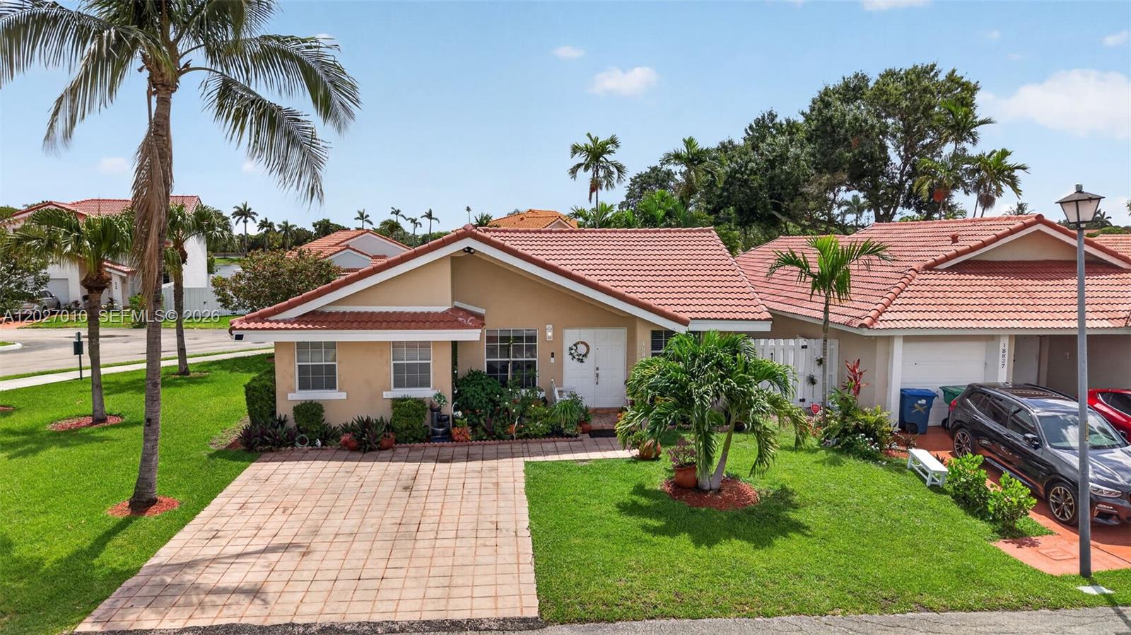 Lakes of Avalon - Residential