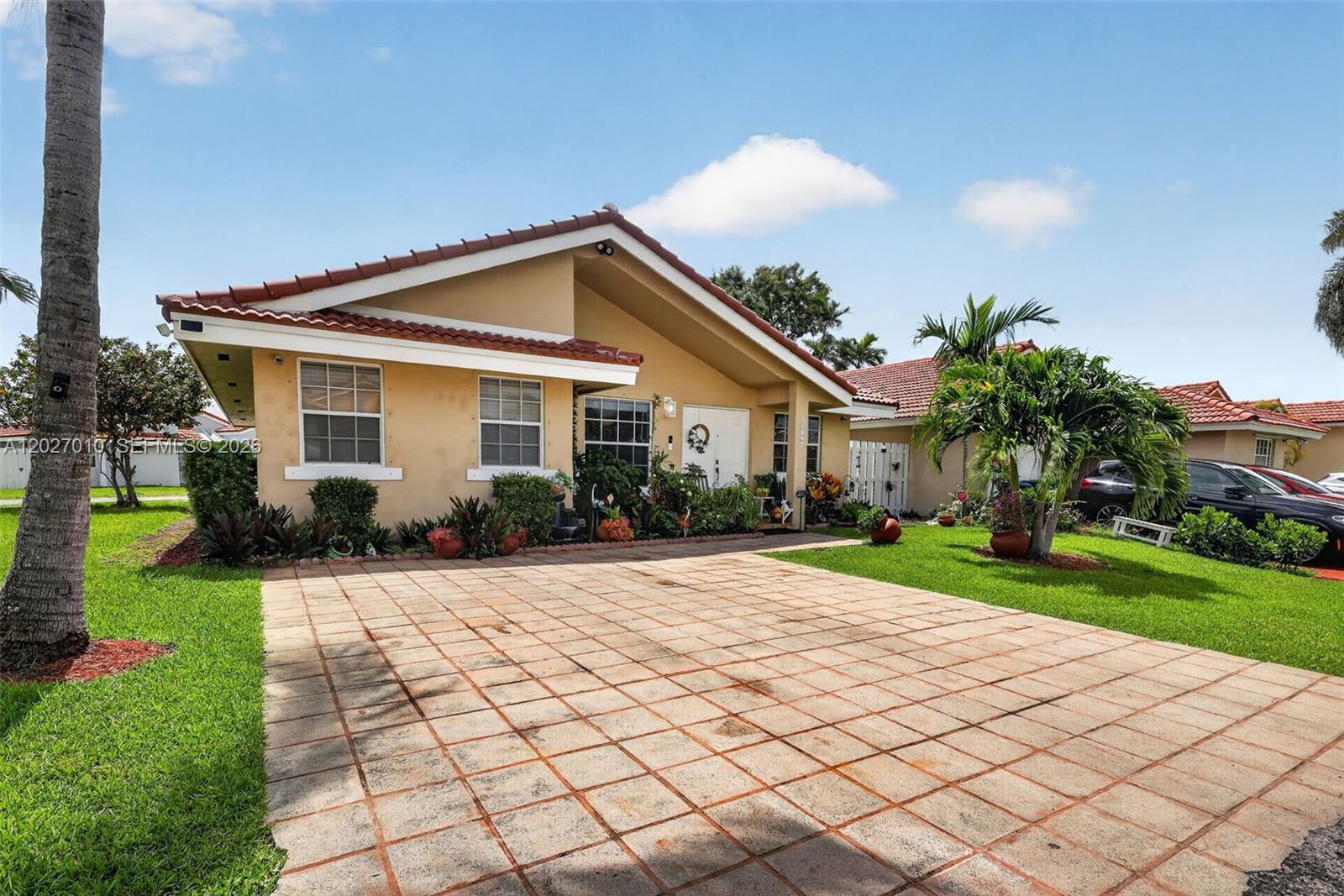 Lakes of Avalon - Residential