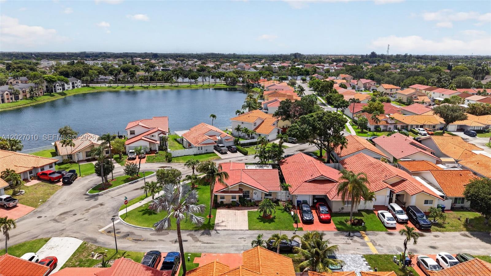 Lakes of Avalon - Residential