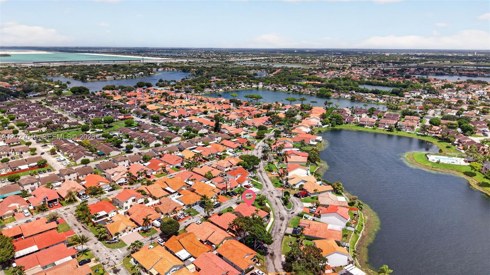 Lakes of Avalon - Residential