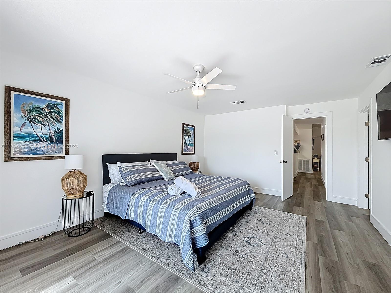 NORTH LAUDERDALE VILLAGE - Residential