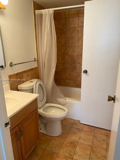 TALL TREES CONDO - Residential