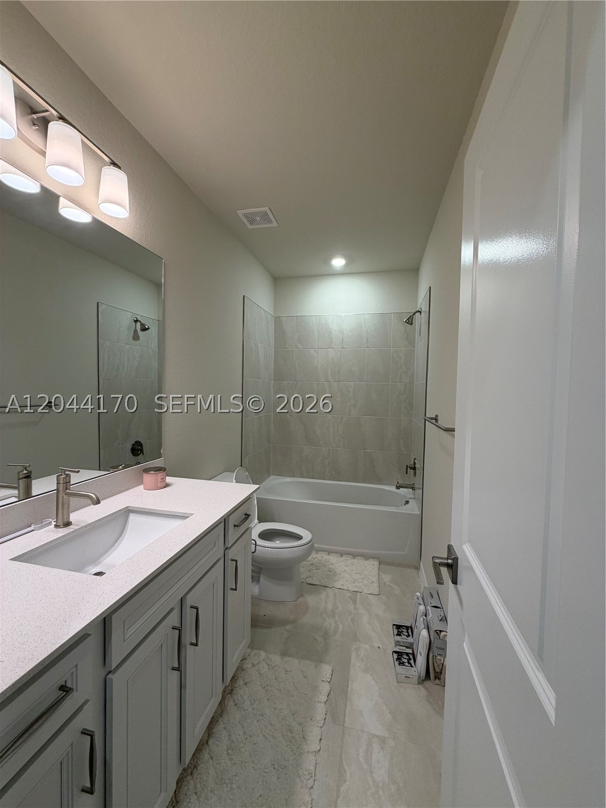 HERON PRESERVE AT TRADITI - Residential
