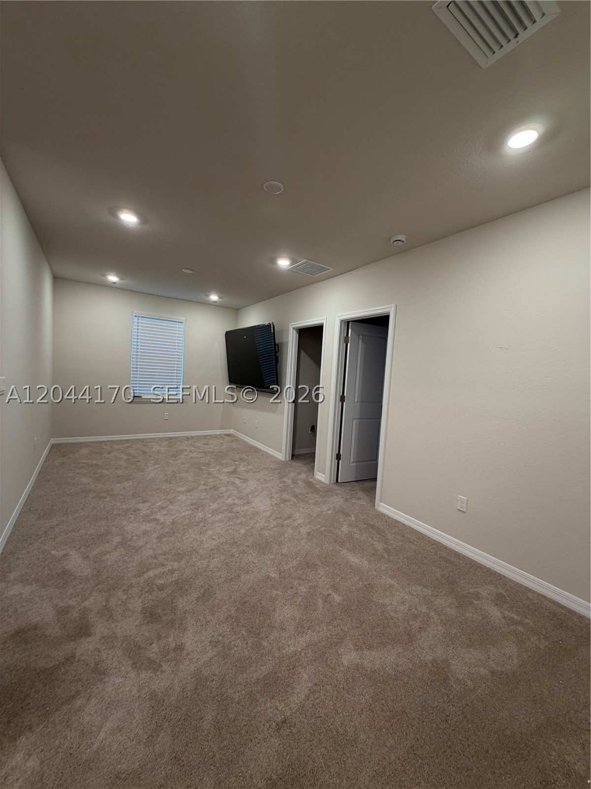 HERON PRESERVE AT TRADITI - Residential