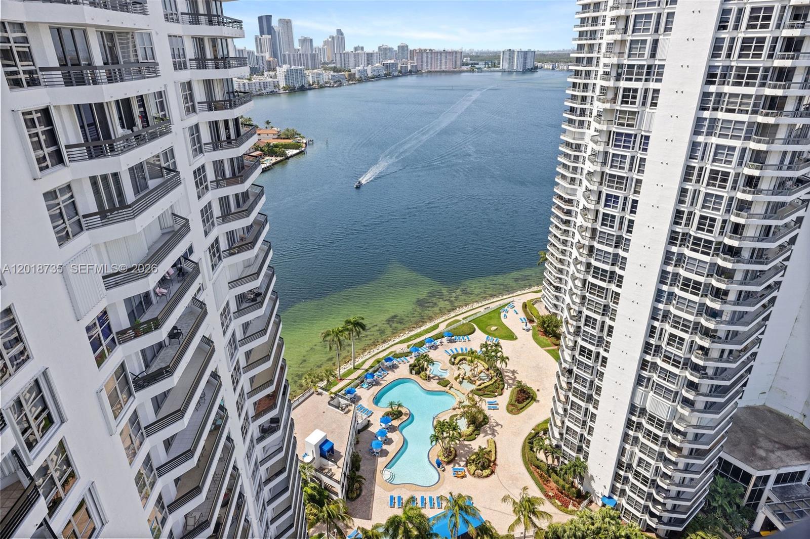 MYSTIC POINTE CONDO NO TW - Residential Lease