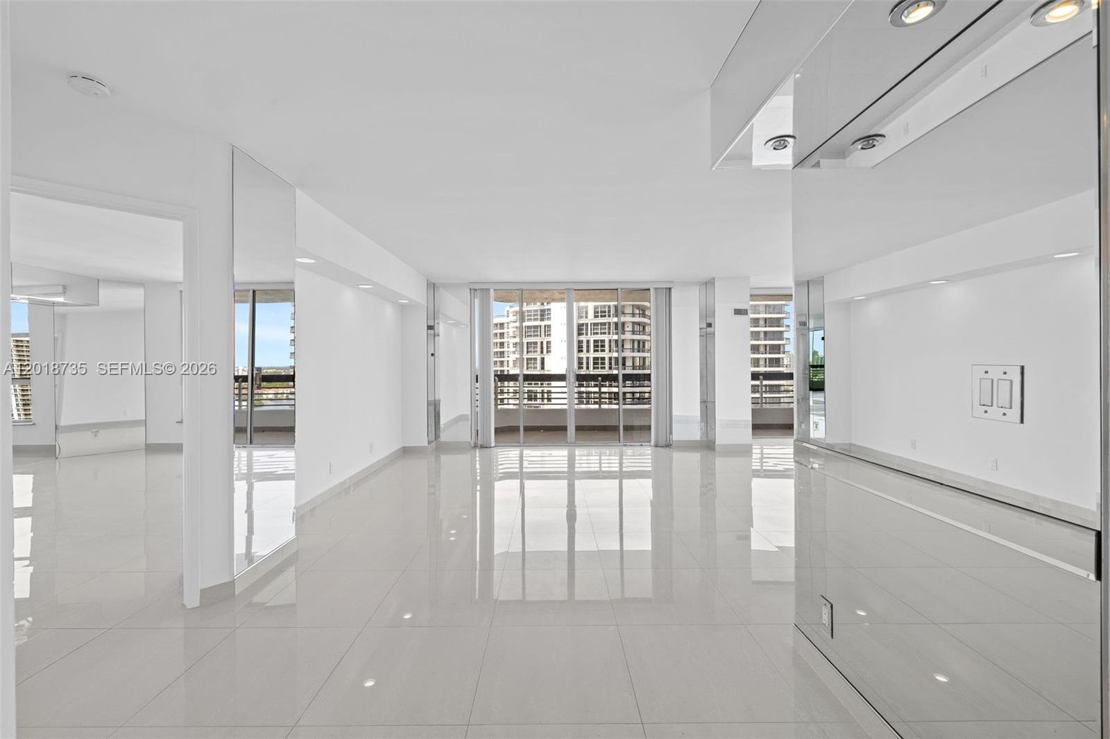 MYSTIC POINTE CONDO NO TW - Residential Lease