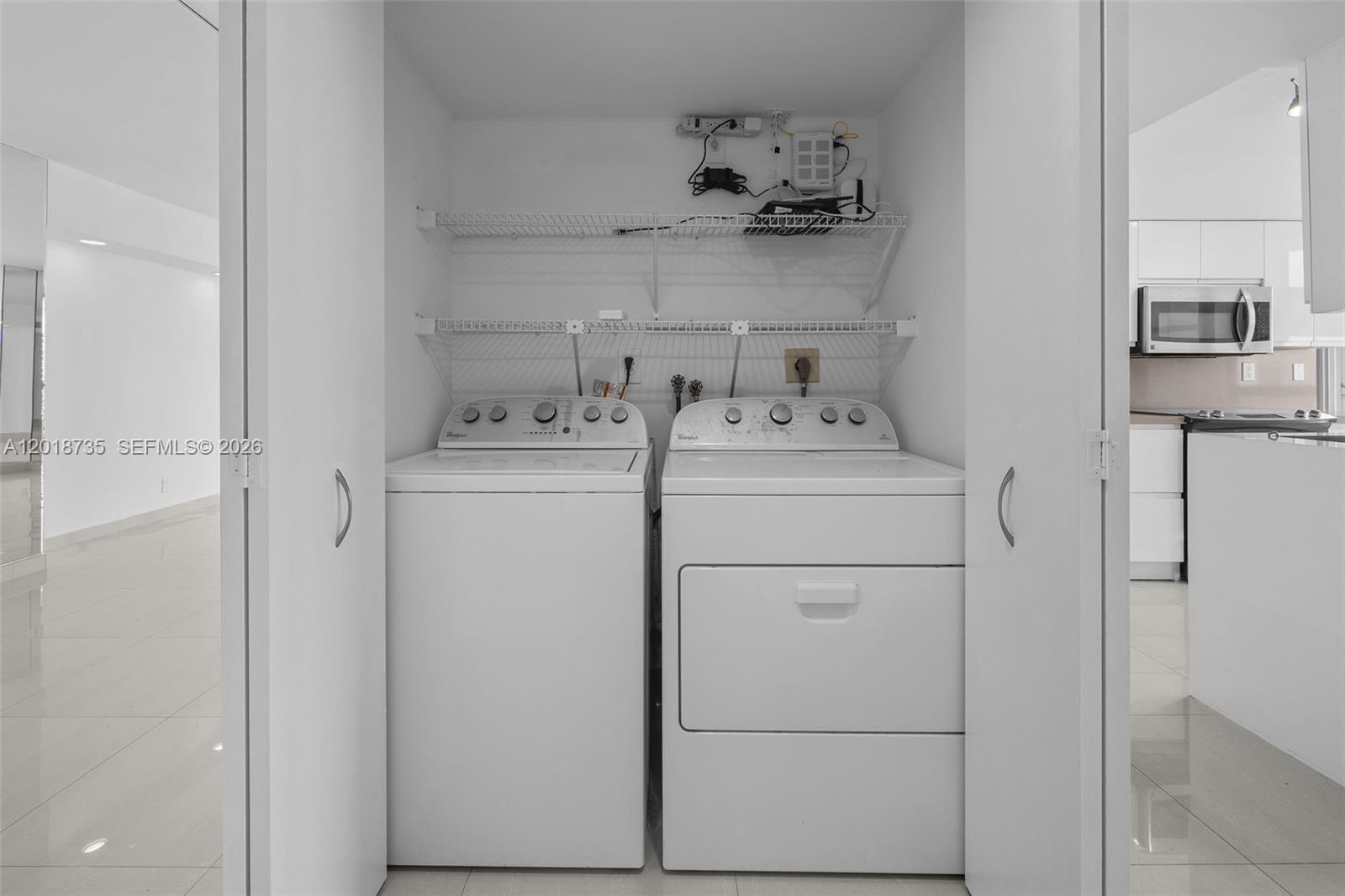 MYSTIC POINTE CONDO NO TW - Residential Lease