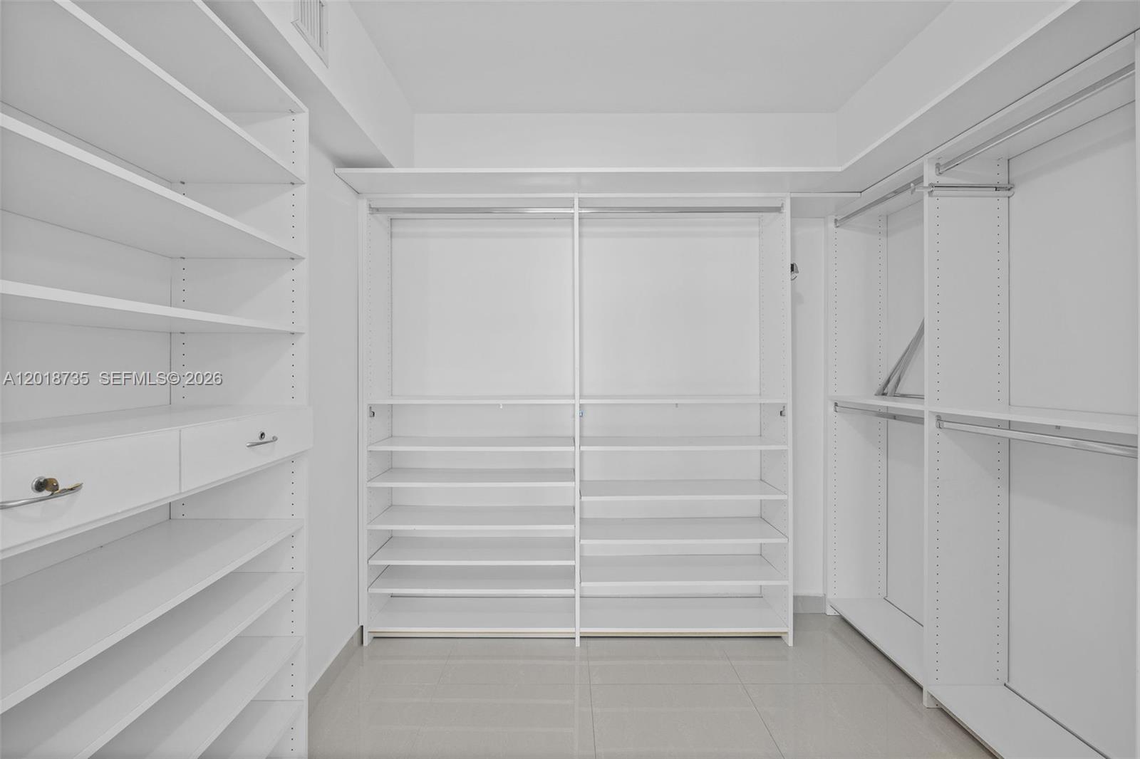 MYSTIC POINTE CONDO NO TW - Residential Lease