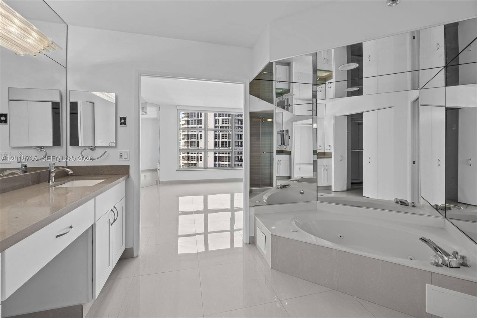 MYSTIC POINTE CONDO NO TW - Residential Lease