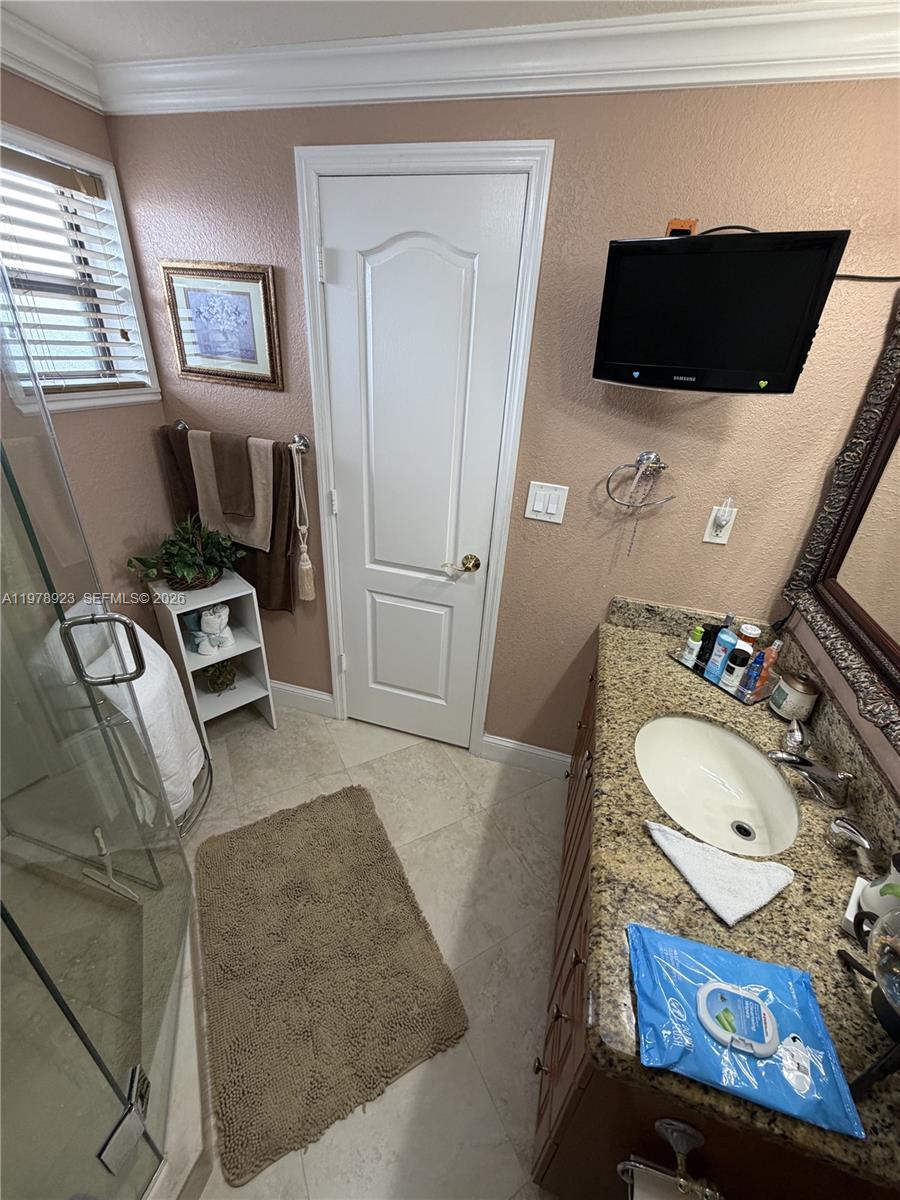WESTLAND CONDO - Residential