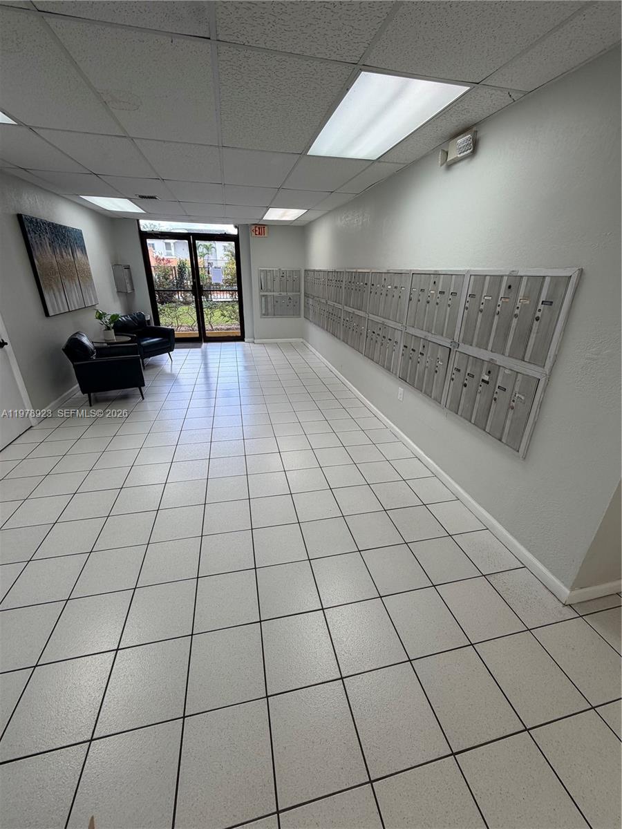 WESTLAND CONDO - Residential