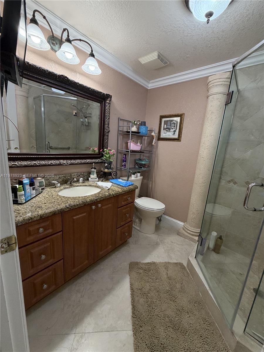 WESTLAND CONDO - Residential