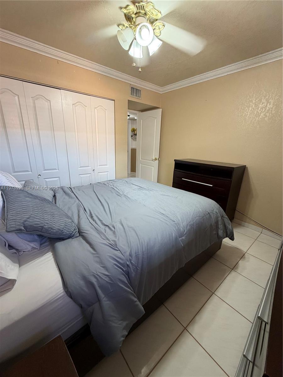 WESTLAND CONDO - Residential