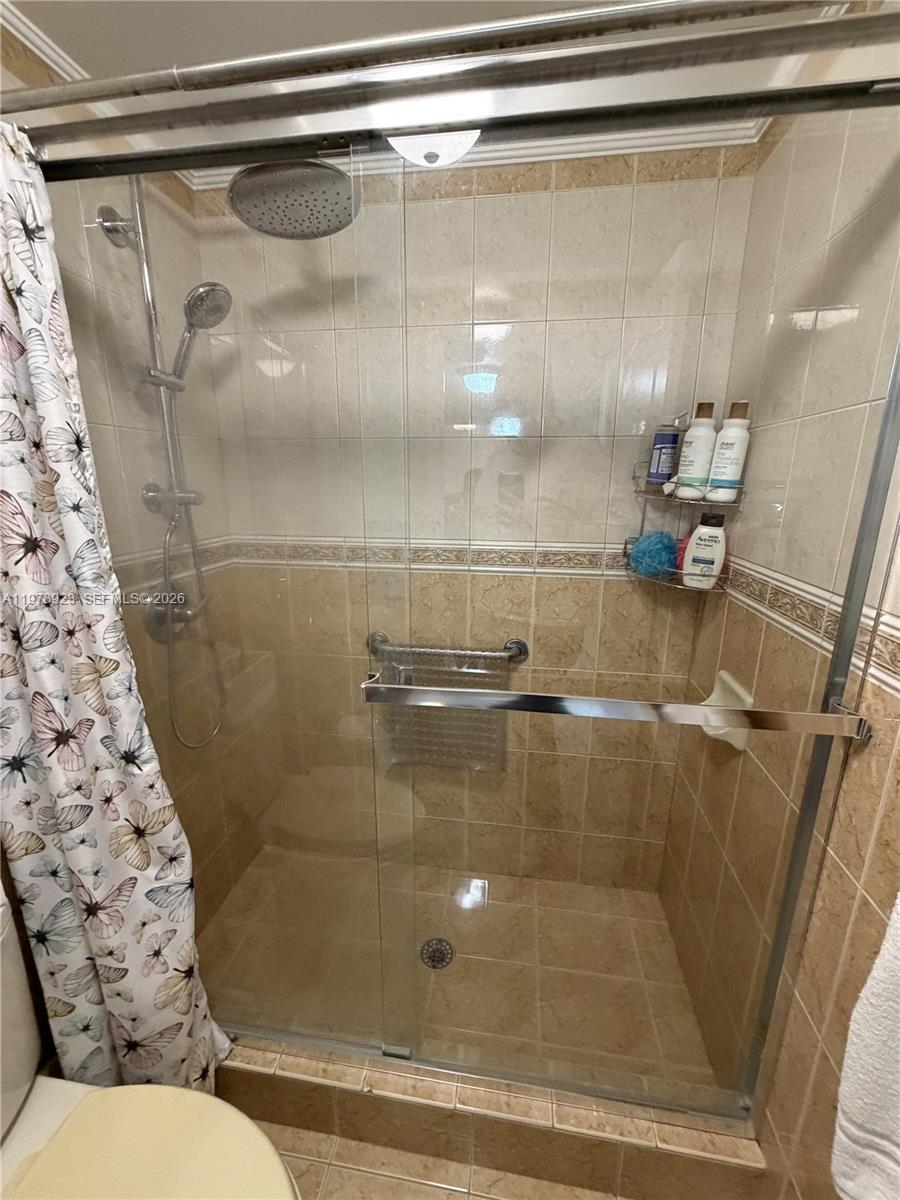 WESTLAND CONDO - Residential