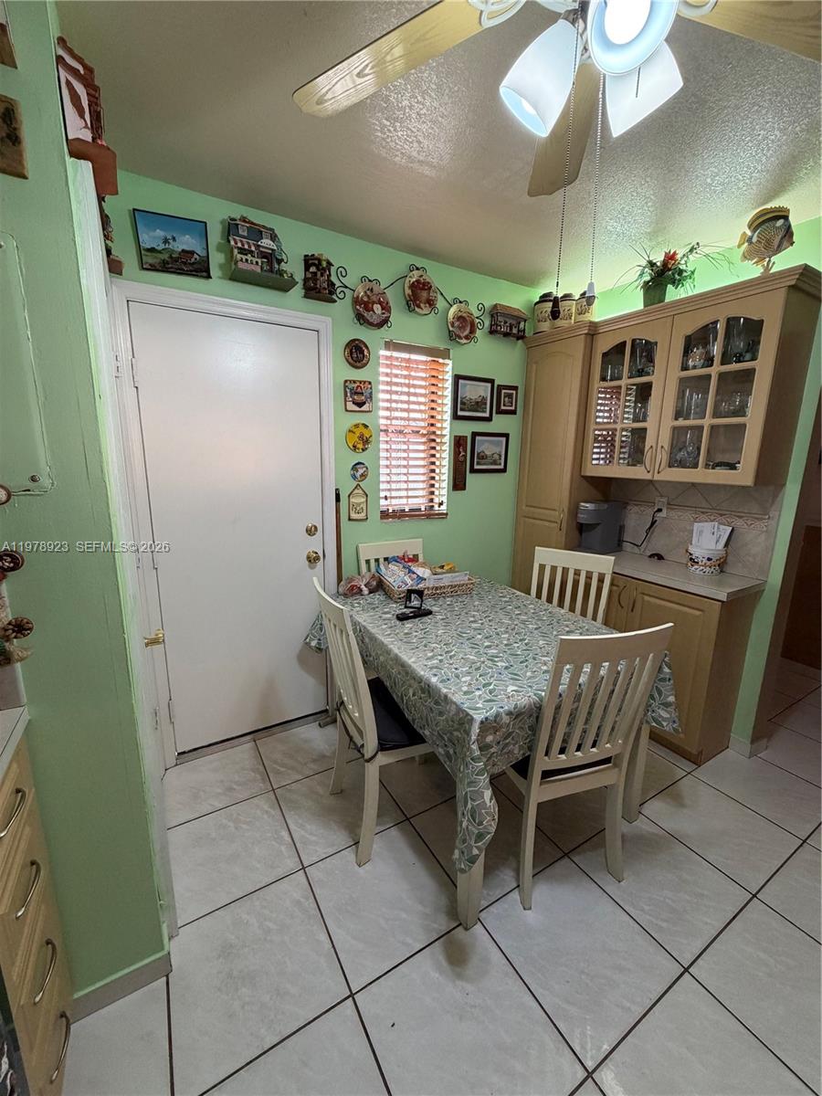 WESTLAND CONDO - Residential