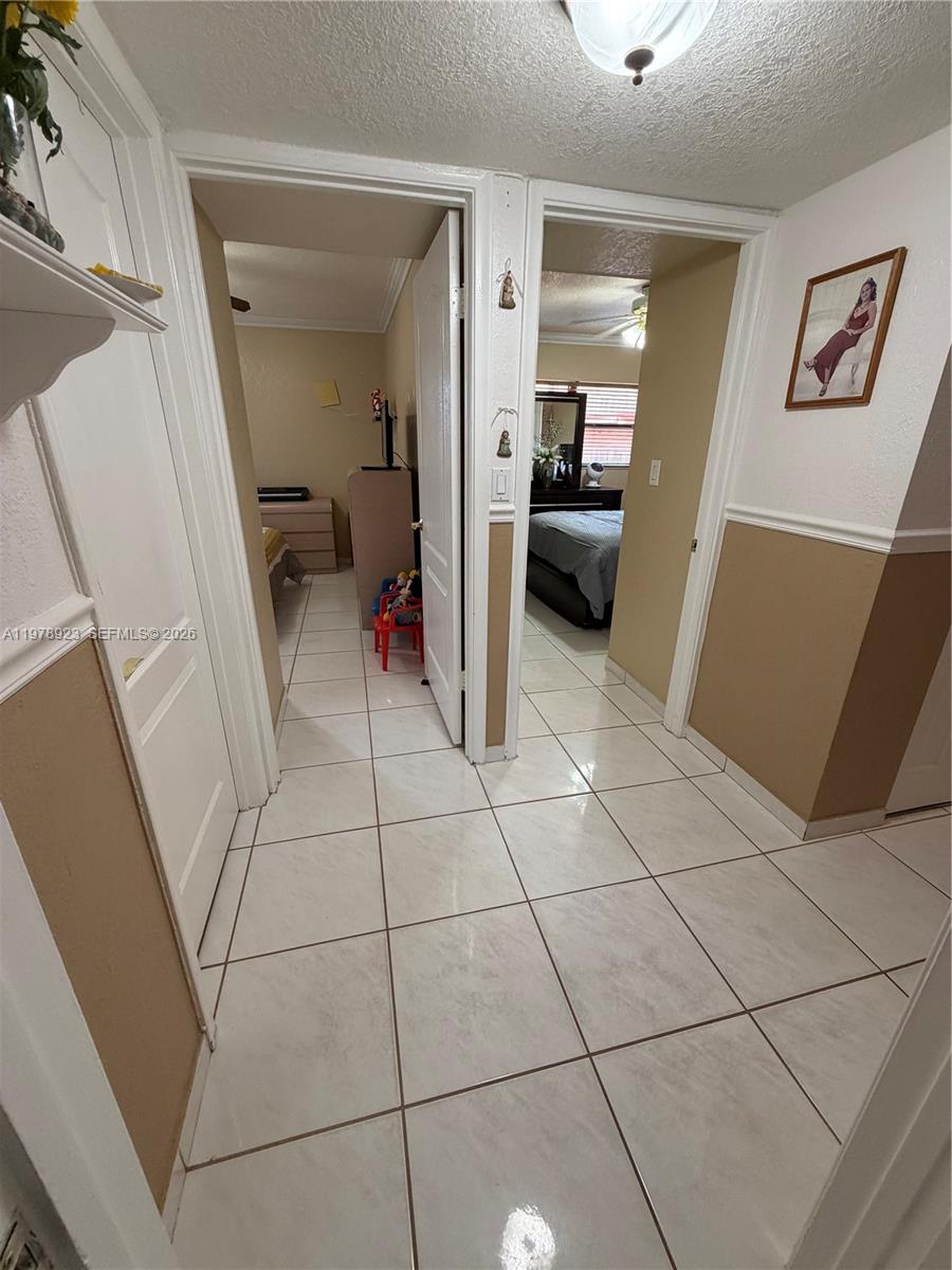 WESTLAND CONDO - Residential
