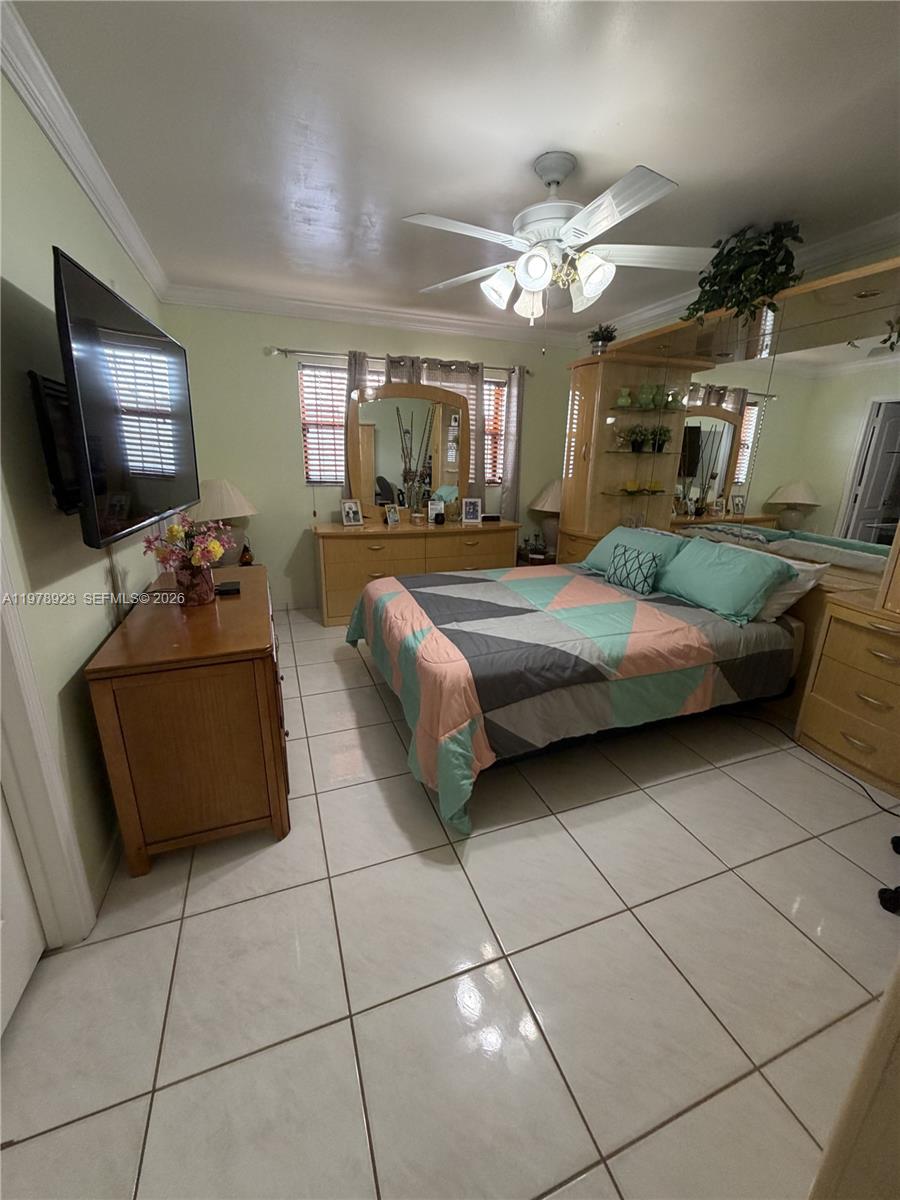 WESTLAND CONDO - Residential