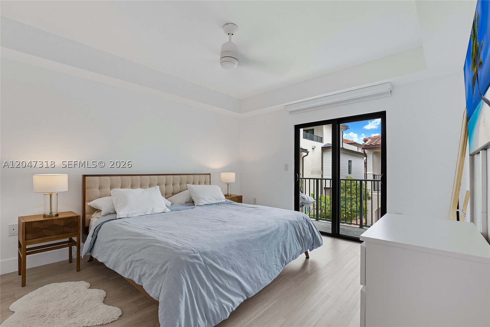 DOWNTOWN DORAL SOUTH PHAS - Residential