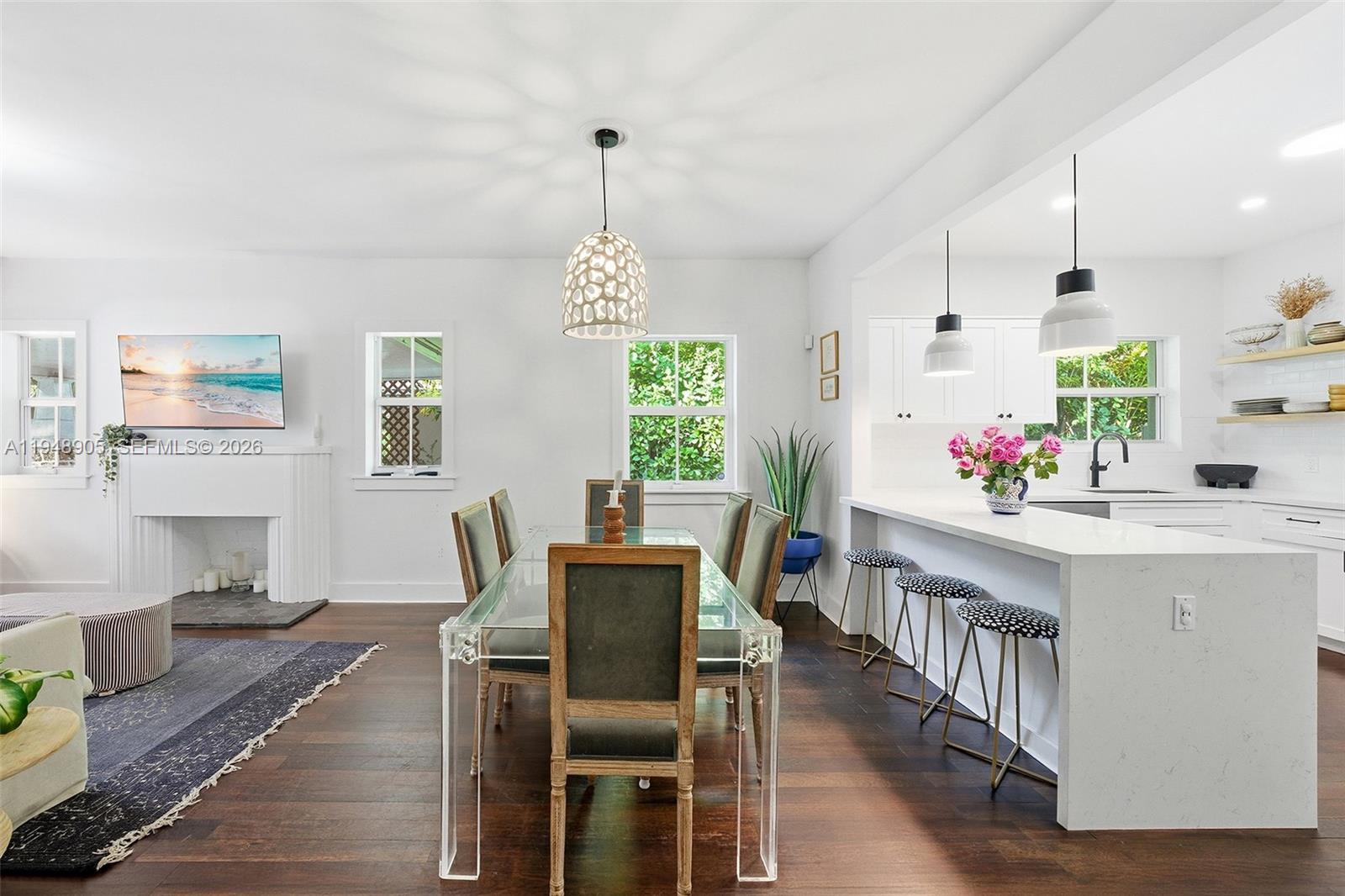 SHADOWLAWN - Residential Lease