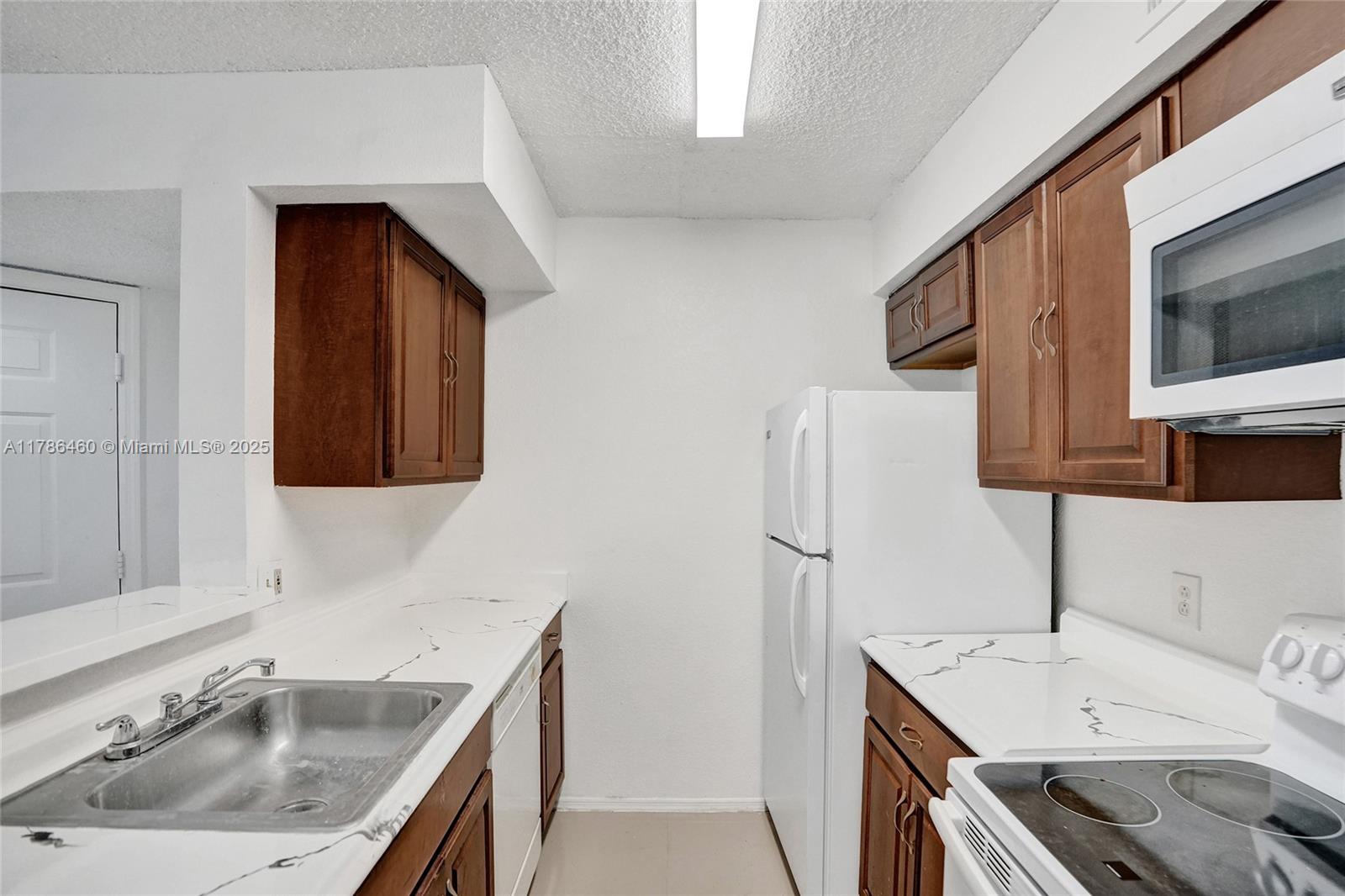 SUNDANCE AT DAVIE CONDO - Residential