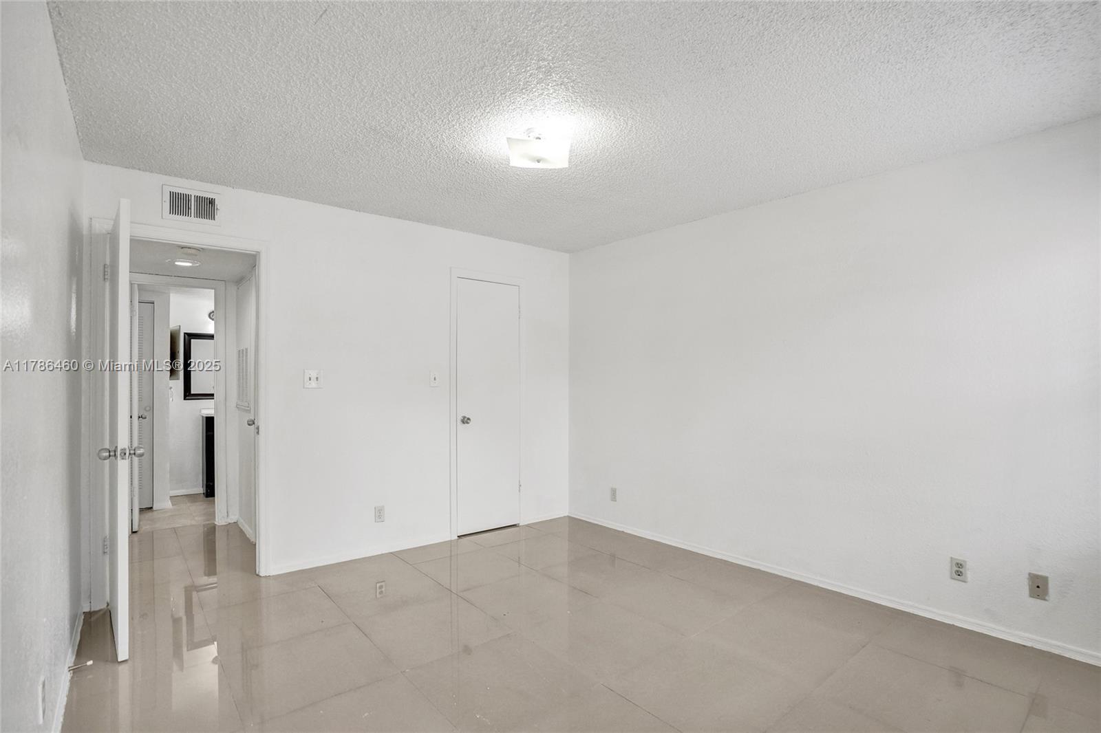 SUNDANCE AT DAVIE CONDO - Residential