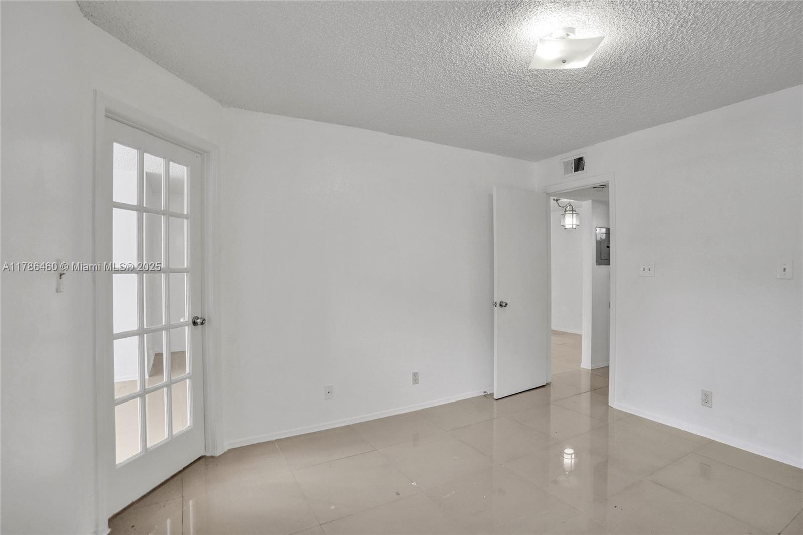 SUNDANCE AT DAVIE CONDO - Residential