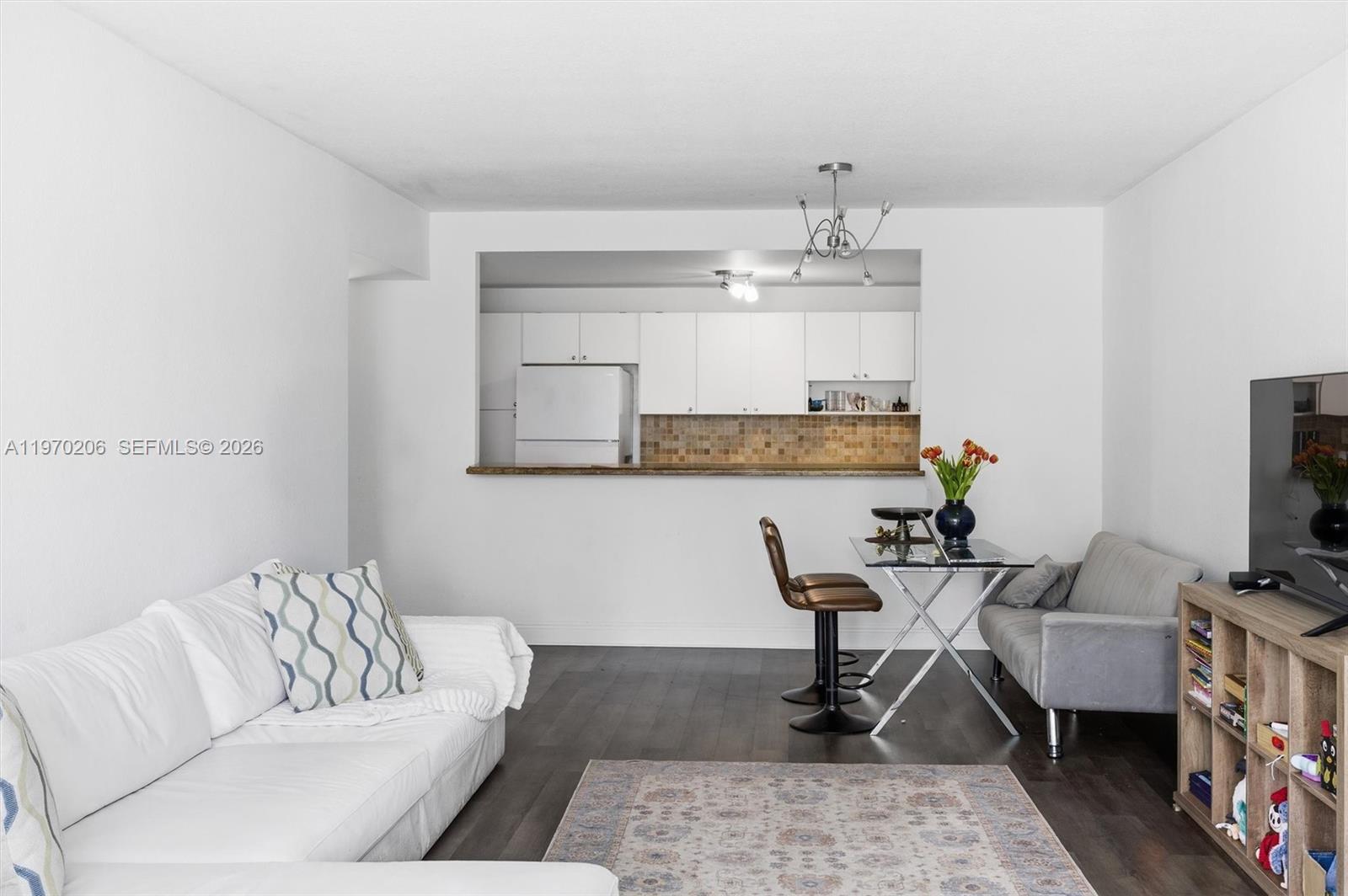 OCEANVIEW BUILDING A COND - Residential