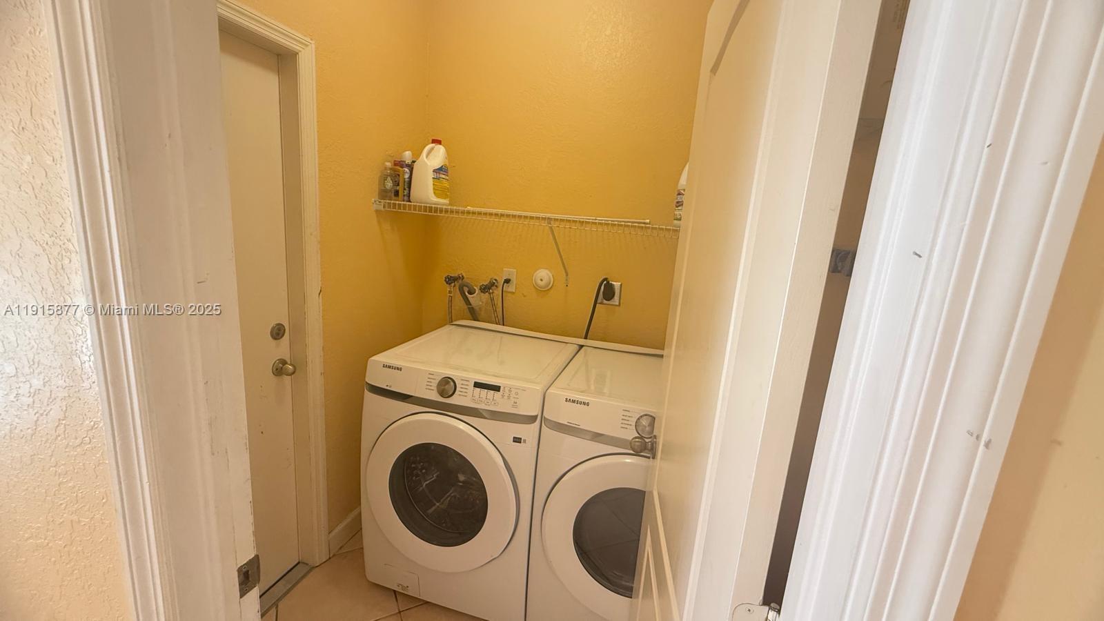 NAUTICA PLAT - Residential Lease