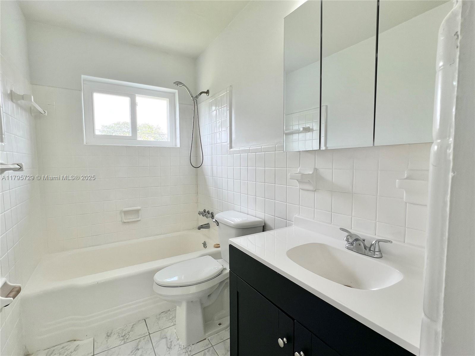 DALTON VIEW - Residential Lease