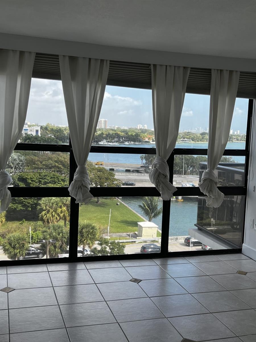 CHARTER CLUB CONDO - Residential