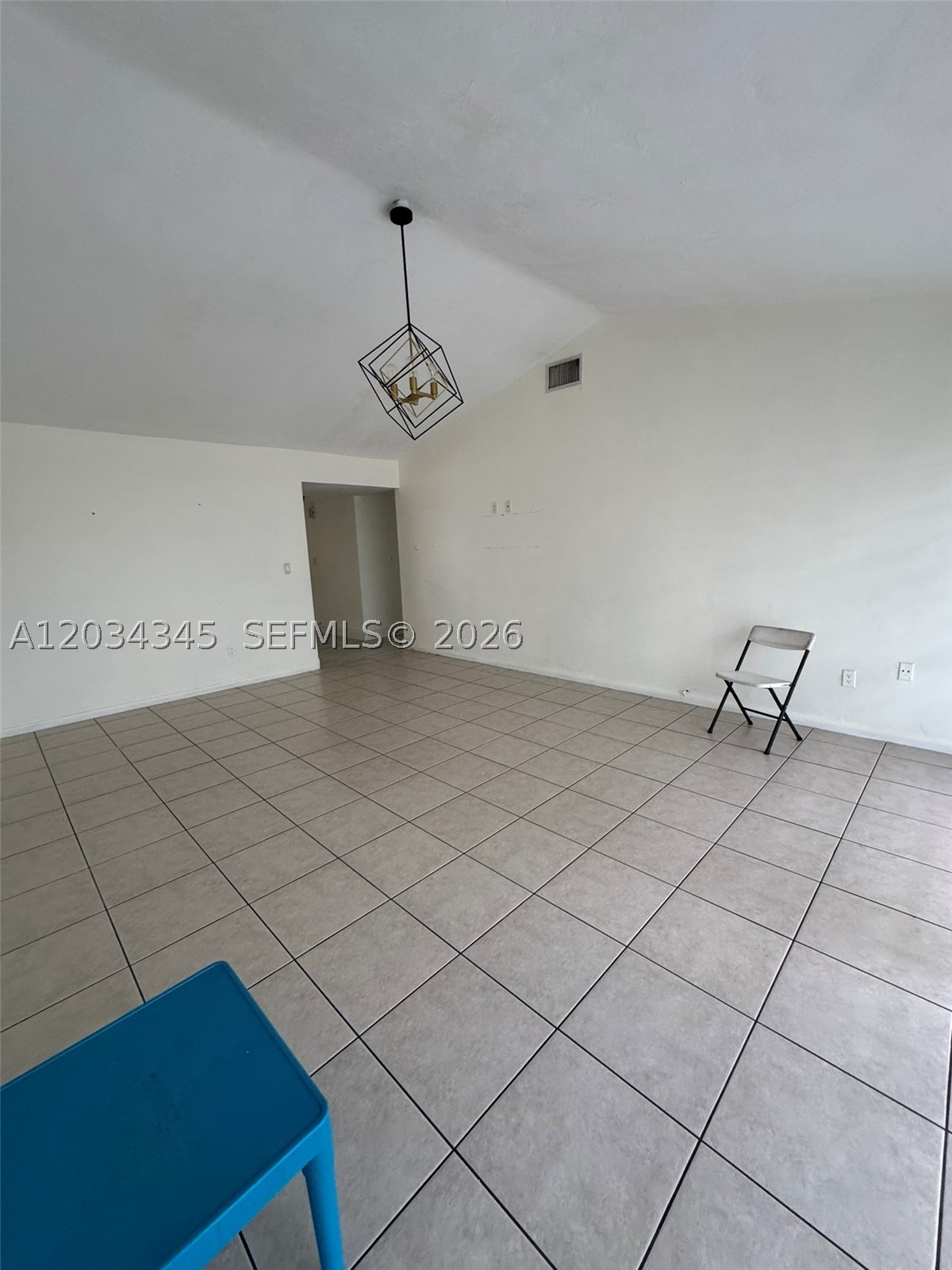 DEVON-AIRE VILLAS SEC 10 - Residential