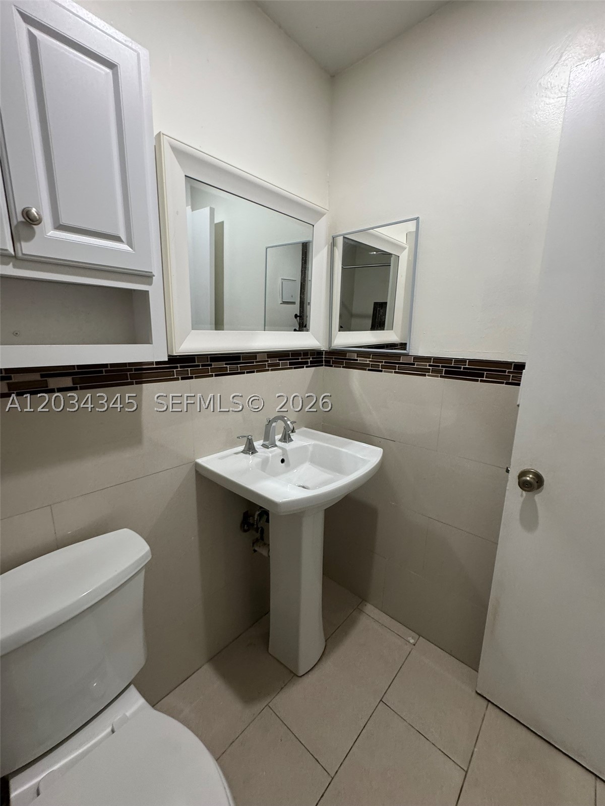 DEVON-AIRE VILLAS SEC 10 - Residential