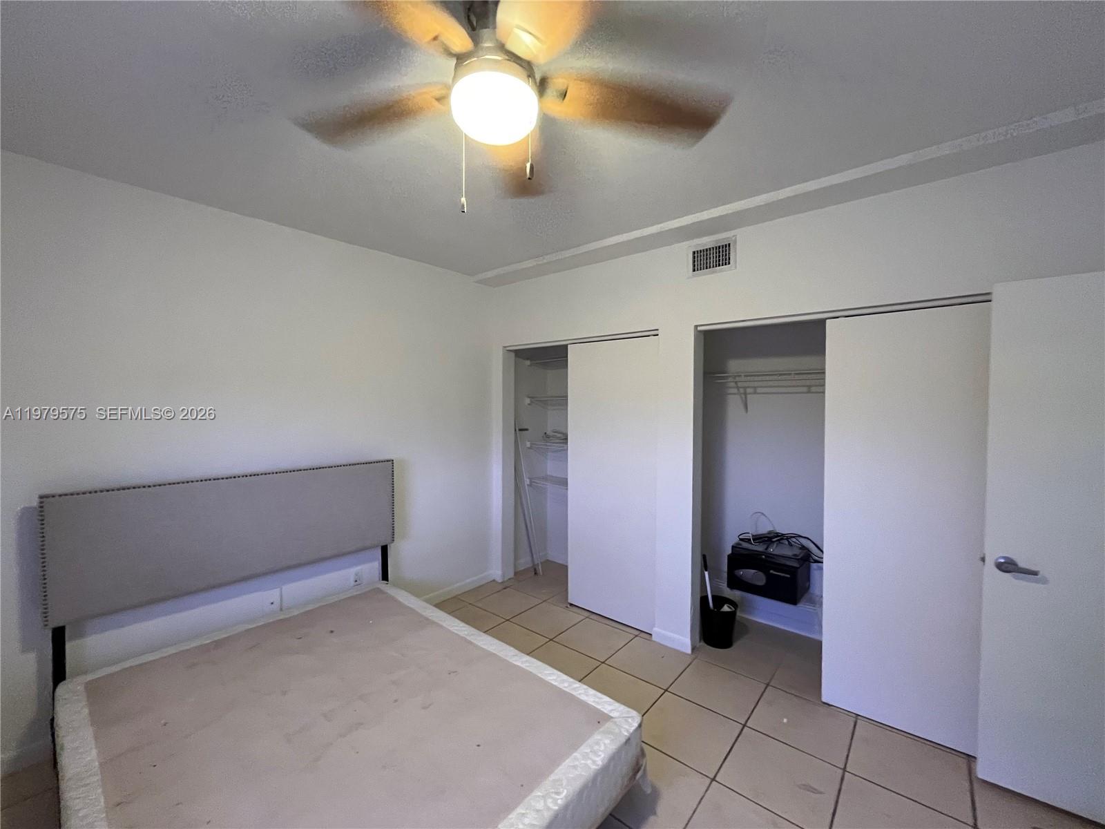 RIVE MARSEILLES CONDO - Residential