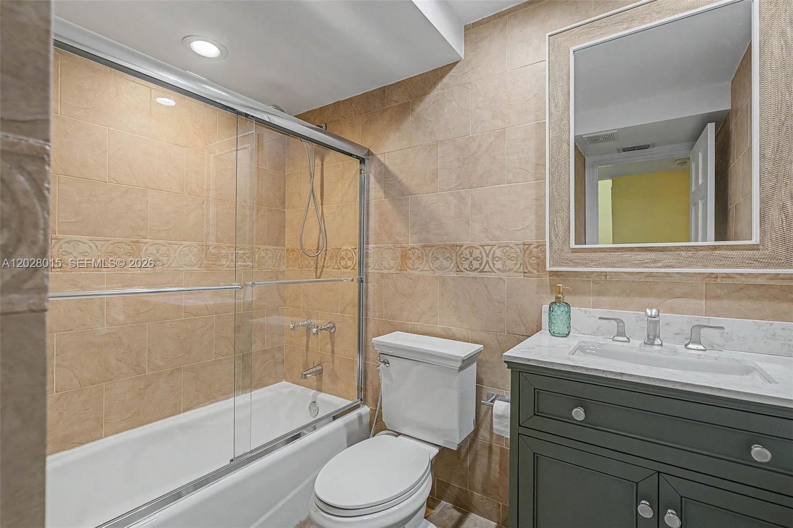 BANYANS OF SOUTH MIAMI CO - Residential